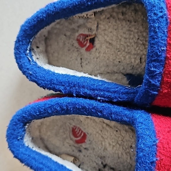 Acorn monster slippers 11/12 - Picture 5 of 11